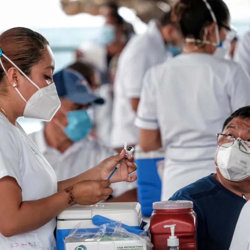 vaccination center in Mexico