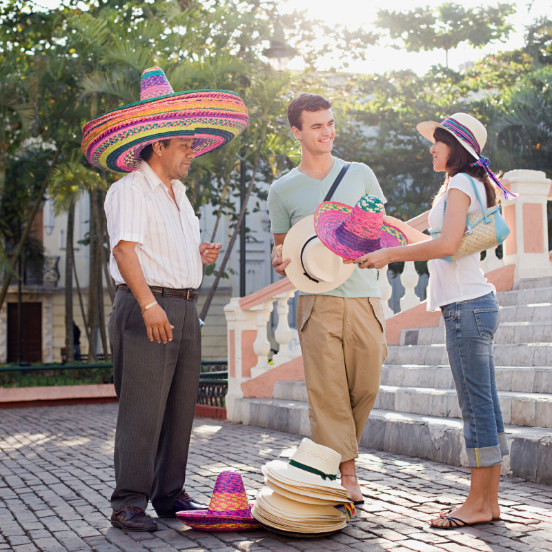 couple buying hat