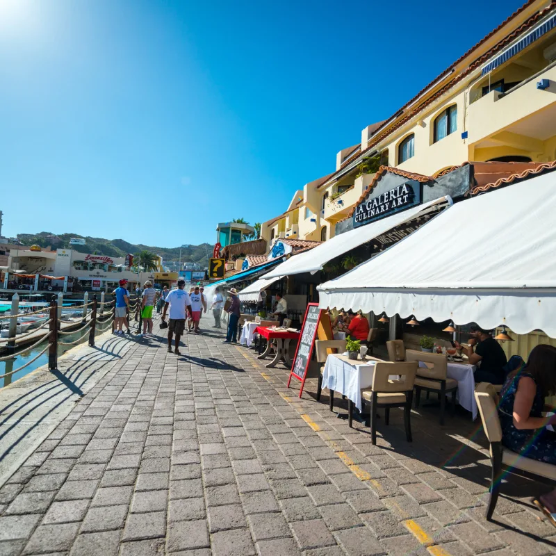 tourists in cabo san lucas restaurant