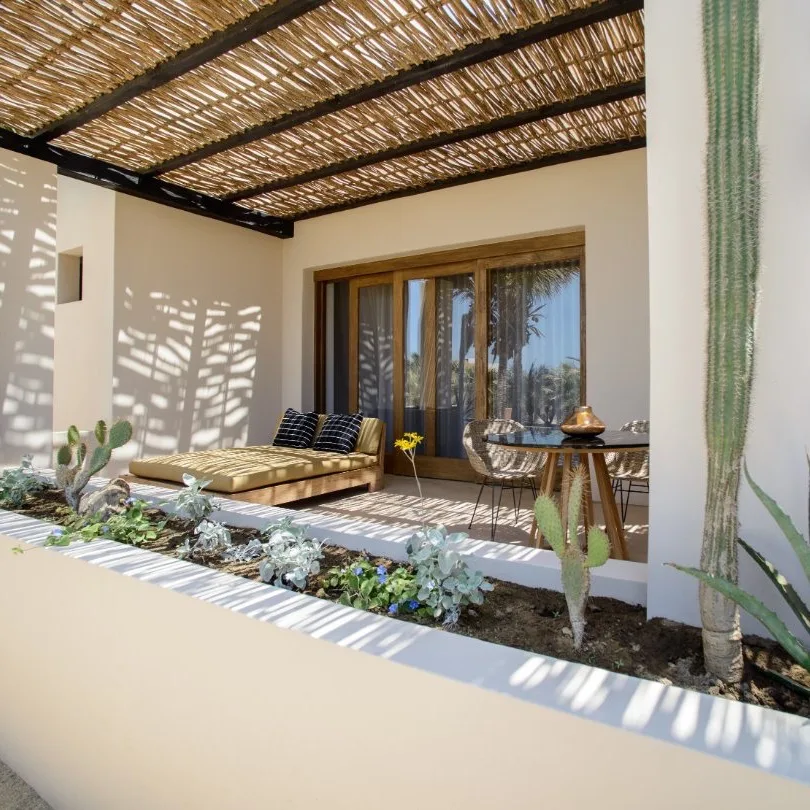 The outside patio of a ranch style accomodation