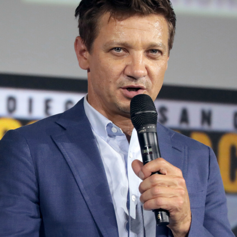 jeremy renner