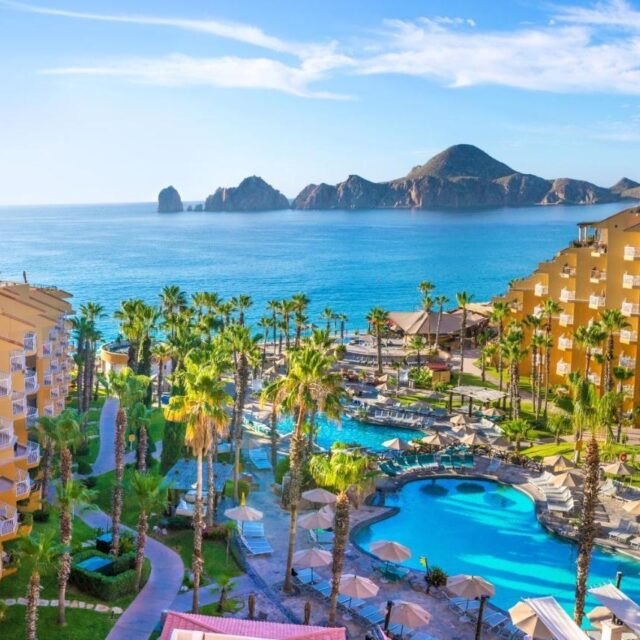 Two Americans Drown In Los Cabos Resort Pool — Ambulance Takes 30