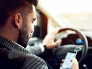 Los Cabos Authorities Will Have Zero Tolerance For Cell Phone Use While Driving
