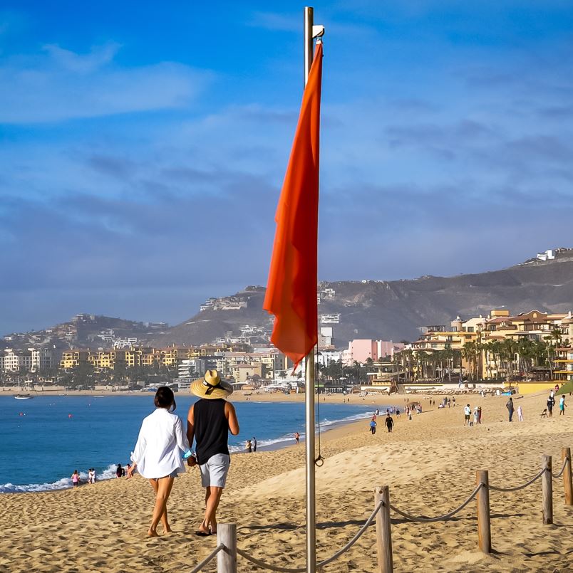 Red flag posted on El Medano beach