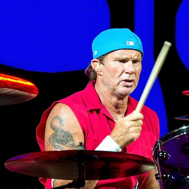 Chad Smith Playing The Drums