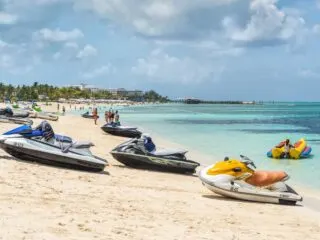 Los Cabos Hotels Association Wants Jet Ski Rentals Banned.png