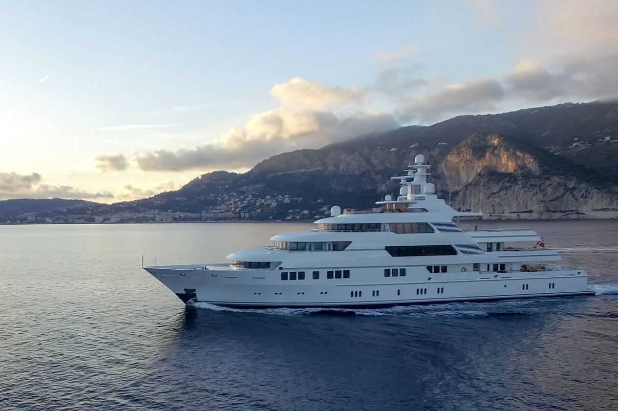 yachts los cabos