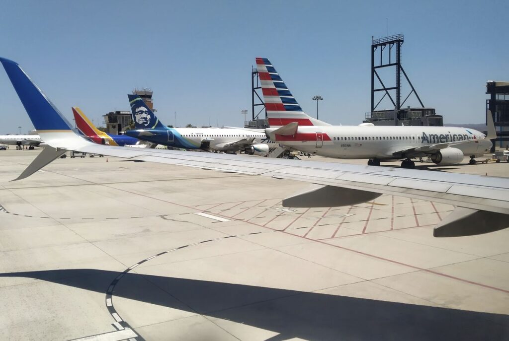 Non-Stop Flight Deals To Los Cabos For Under $250