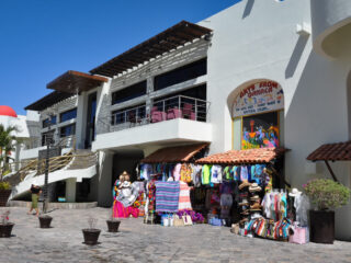 New Shopping Centre Opens In Los Cabos