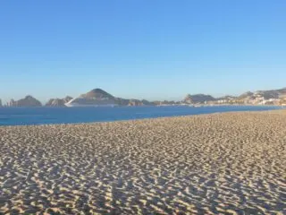 Los Cabos Beaches Now Clean And Repaired After Hurricane Kay