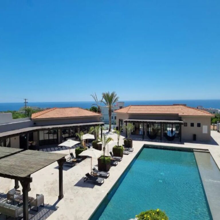 These 6 FiveStar Airbnbs In Los Cabos Cost Less Than 200 A Night