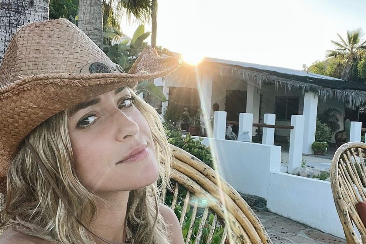 Kristin Cavallari: Cabo Vacation & A Stunning New Look - 5k1j504