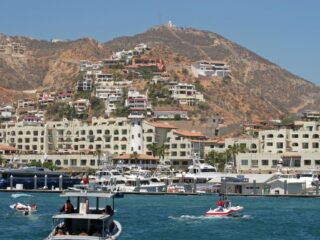 Los Cabos Return Visitors Seek Out These Activities During Their Trips