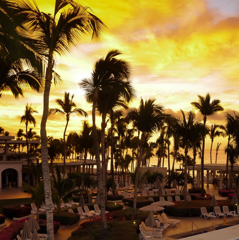 Sunset In Los Cabos Hotels