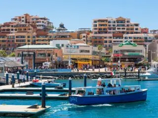 Two Injured After Tourist Boat Collision In Los Cabos Marina