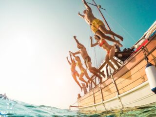 Best Los Cabos Party Boat Cruises For Spring Breakers In 2023 