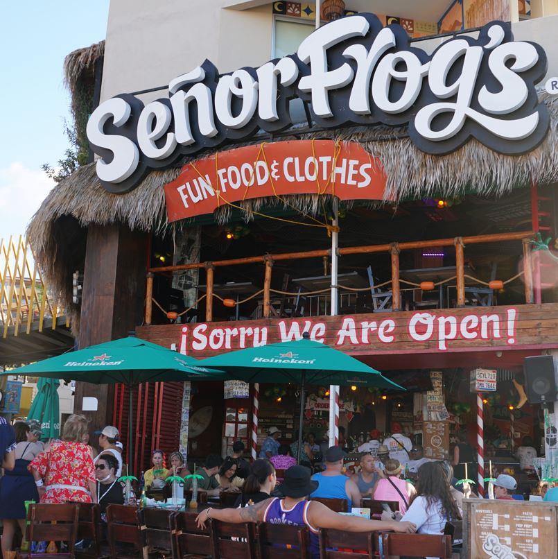 Senor Frogs in cabo with people enjoying the bar, los cabos