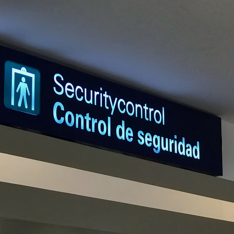 Sign at a México airport