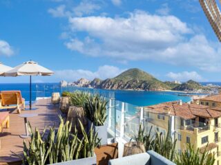 These Are The Top 5 Rooftop Bars In Los Cabos