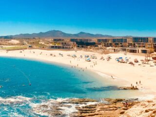 Top 6 Los Cabos Resorts With The Most Swimmable Beaches 