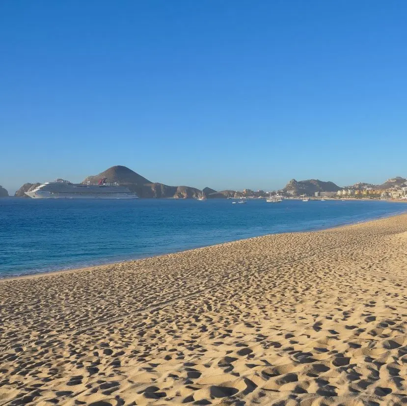 Playa Medano in Los Cabos