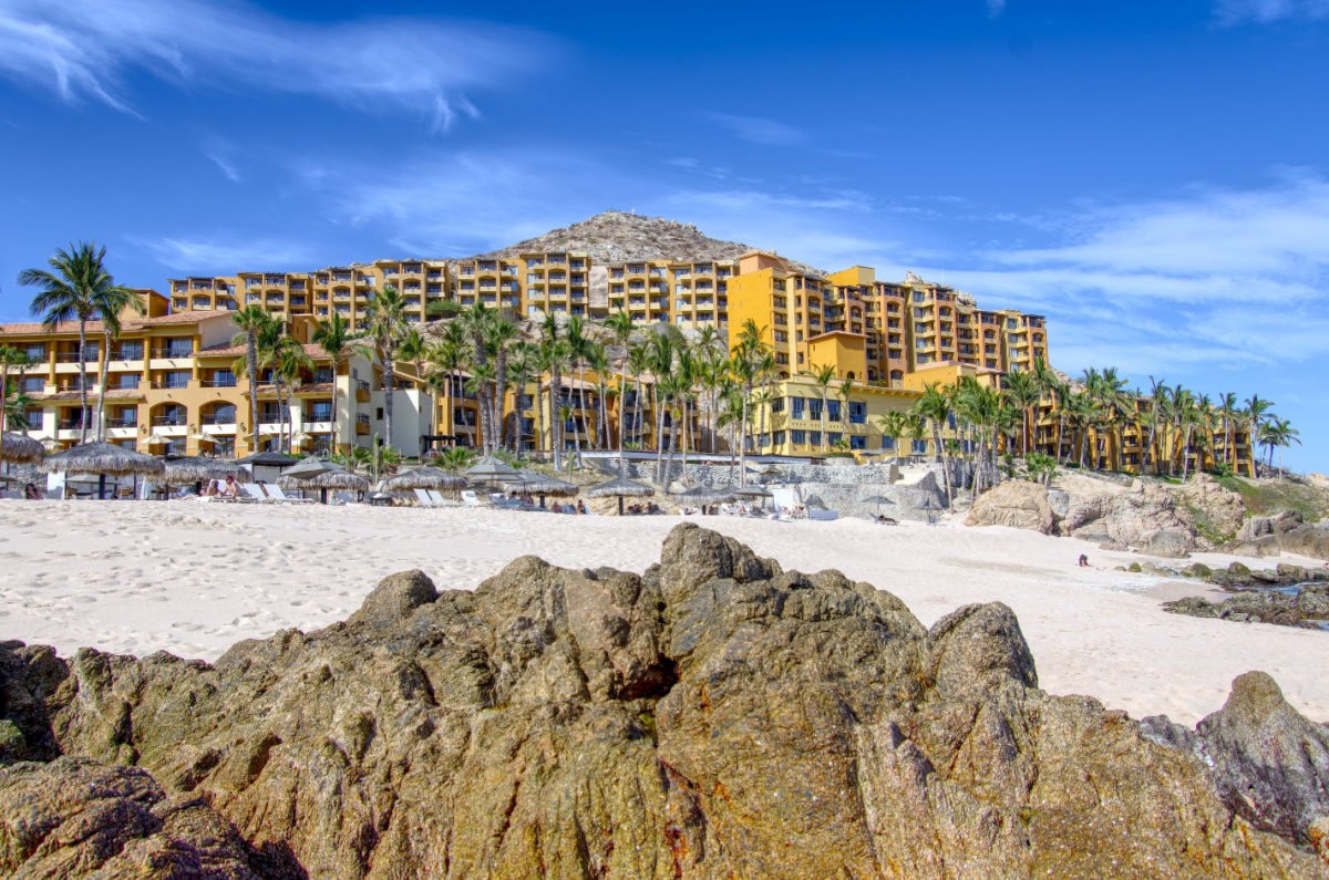 7 Los Cabos Resorts That Offer Airport Transportation So You Can Skip ...