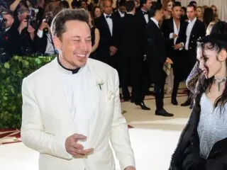 Elon Musk Spotted Partying In Los Cabos While On Vacation