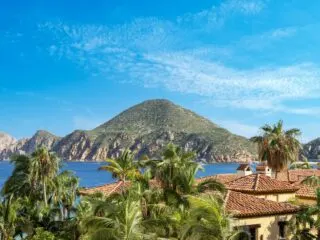 4 Reasons Los Cabos Is The Perfect Destination For This Growing Travel Trend 