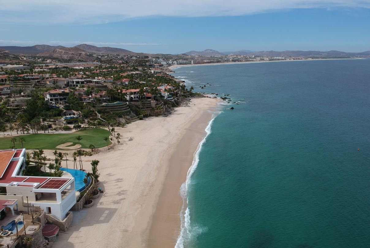 Facilities At This Popular Los Cabos Beach Have Been Closed ...