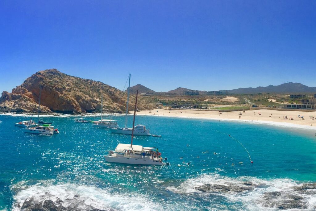 Top 5 Los Cabos Hotspots Where You're Most Likely To See Celebrities