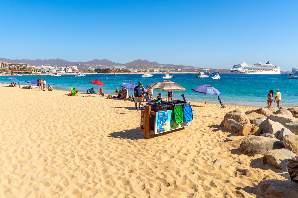 Los Cabos Tourists Still Getting Fair Prices Despite Strengthening Peso