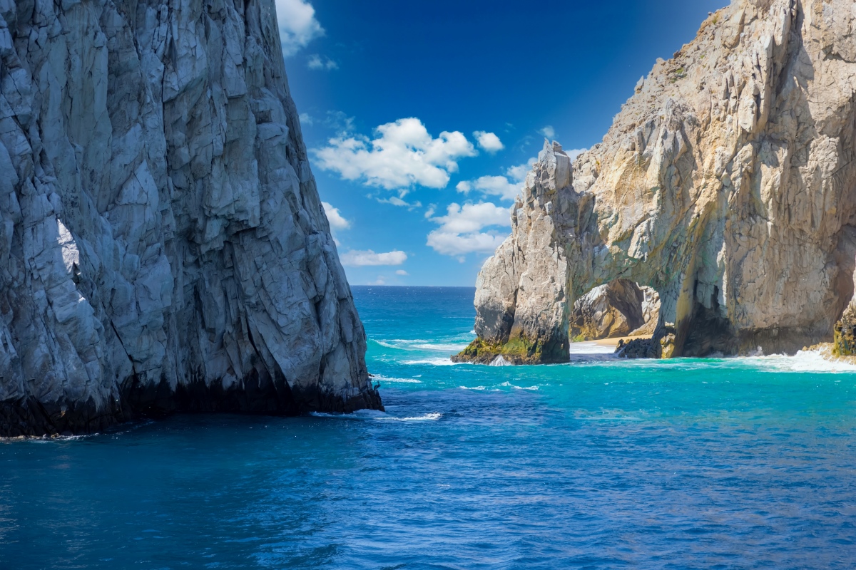 Los Cabos Tourists Urged To Follow This Beach Advice Over The Summer ...