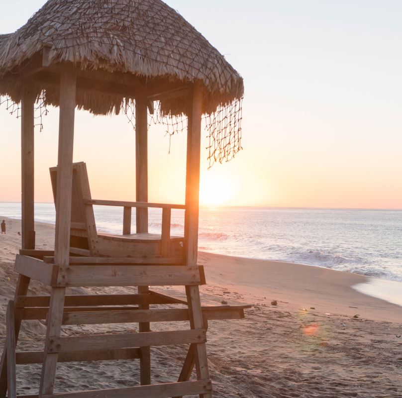 Los cabos lifeguard stand