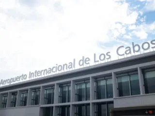 Authorities To Monitor Airport Transportation In Los Cabos To Ensure Tourist Safety