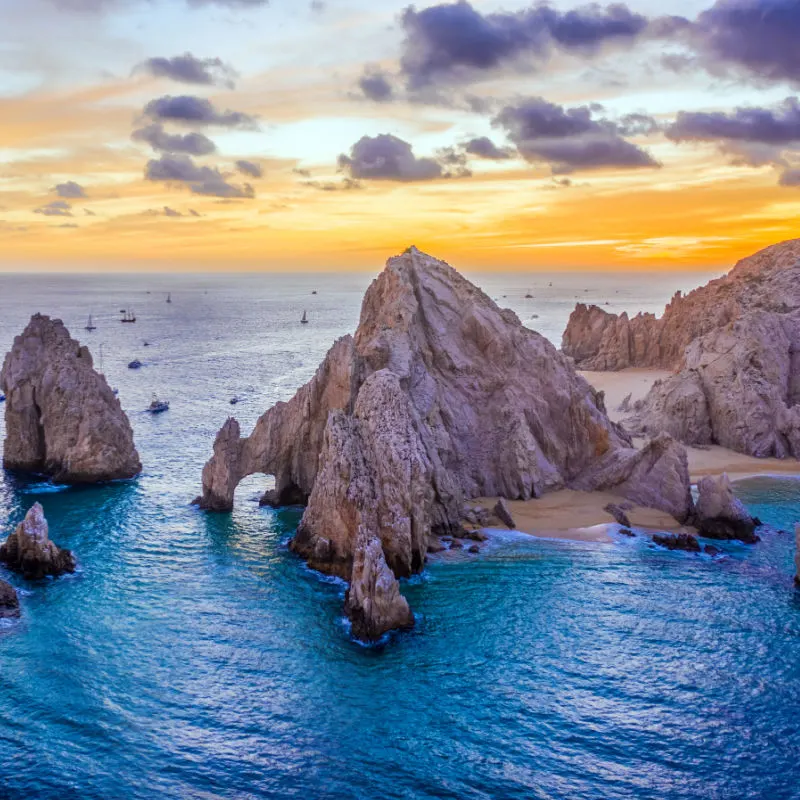 rock formations in los cabos ocean