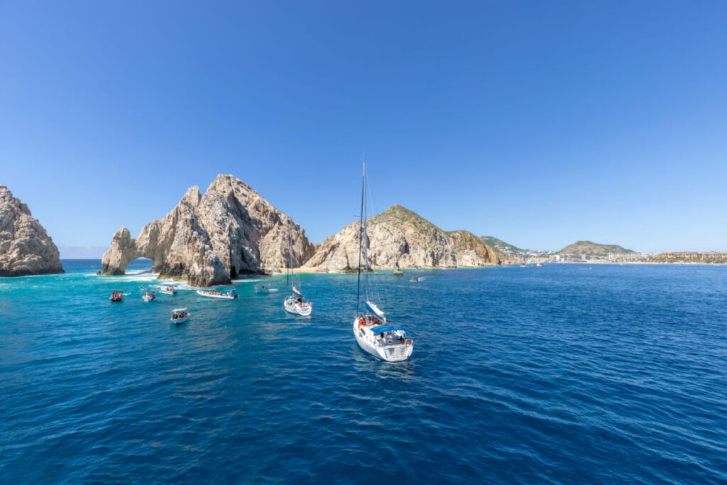 Top Five Safety Tips For Taking A Boat Tour In Los Cabos