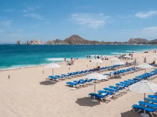 Los Cabos Street Food Vendors Shut Down To Protect Tourists