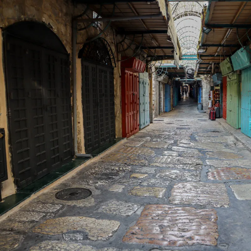 shops closed on street 