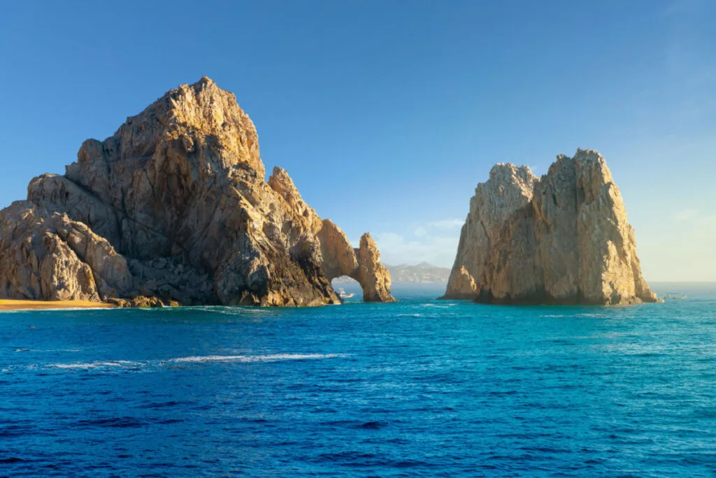 3 New Reasons Travelers Are Flocking To Los Cabos More Than Ever
