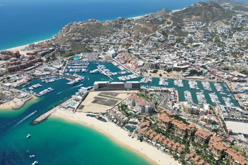 Los Cabos Building New Hospital To Better Protect Tourists