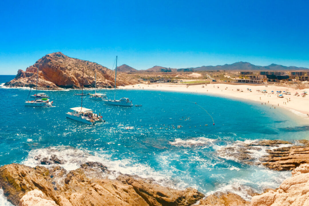 Los Cabos Cleaned And Ready For Tourists Again After Recent Hurricane ...