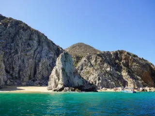 5 Reasons Americans Feel Safer In Los Cabos Than Other Mexico Destination