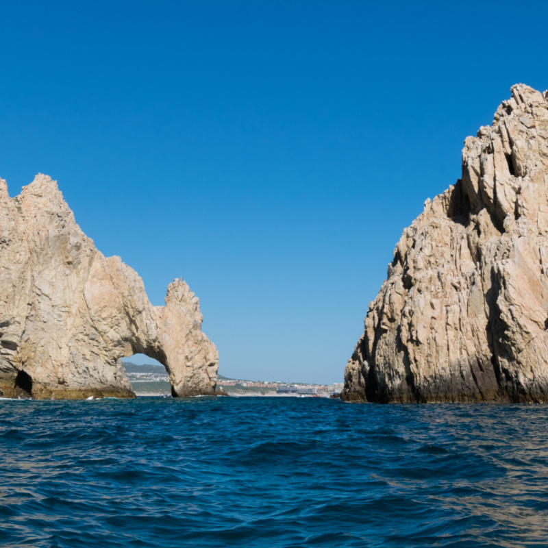 Los Cabos arch on a sunny day