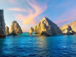 Why Celebrities Flock To Los Cabos More Than Anywhere Else In Mexico