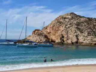 5 Reasons Why Los Cabos Is One Of The Easiest Beach Getaways In Mexico