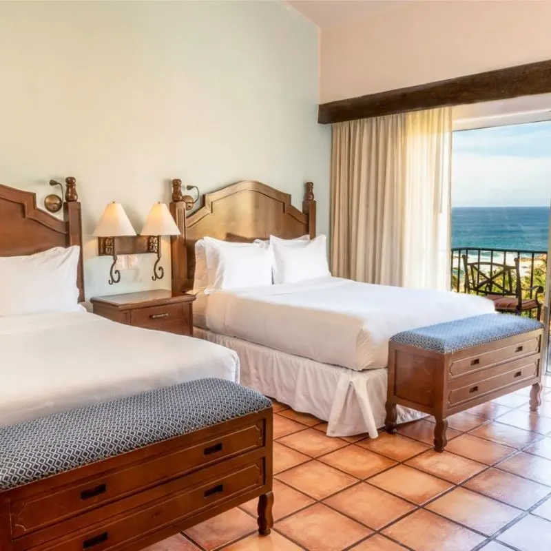 Arcos guest suite at Hacienda del Mar resort