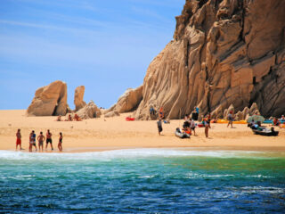 Los Cabos Tourists Urged By Authorities To Be Cautious On Beaches After Multiple Incidents