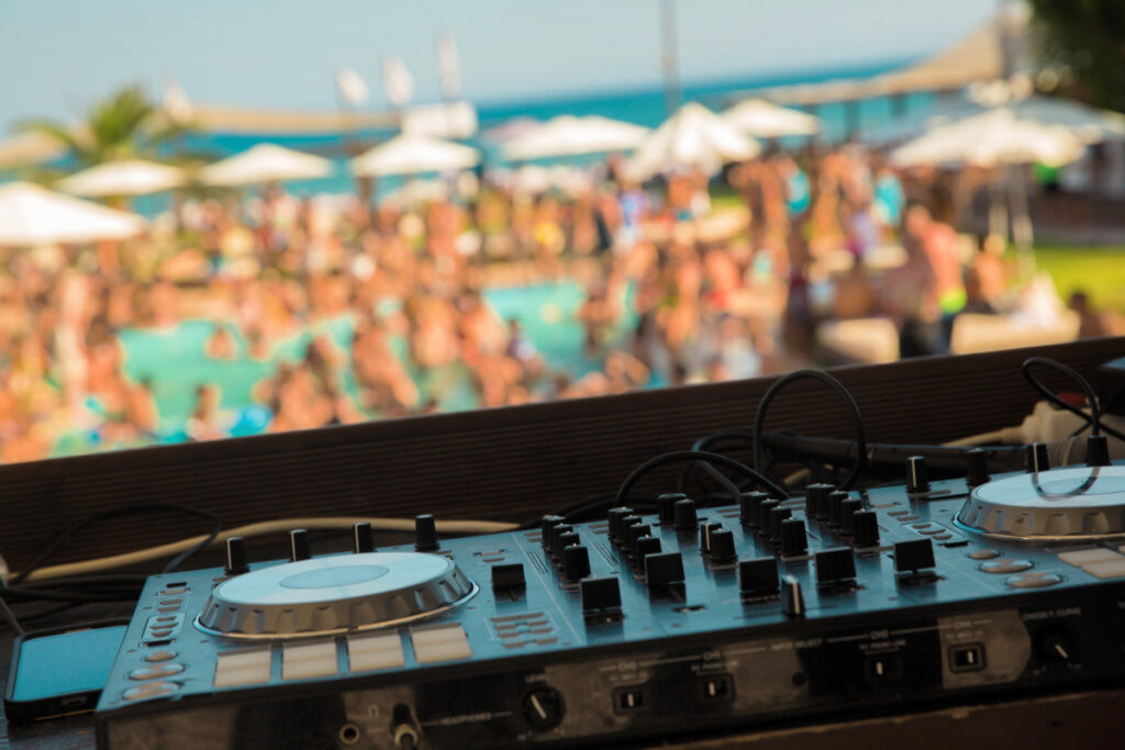 World-Famous DJ Performing In Los Cabos During Spring Break This Year Revealed