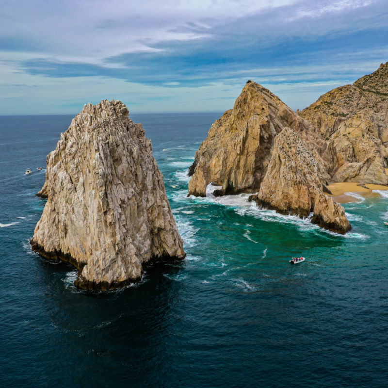 Aerial view of Los Cabos arch on a sunny day (1)