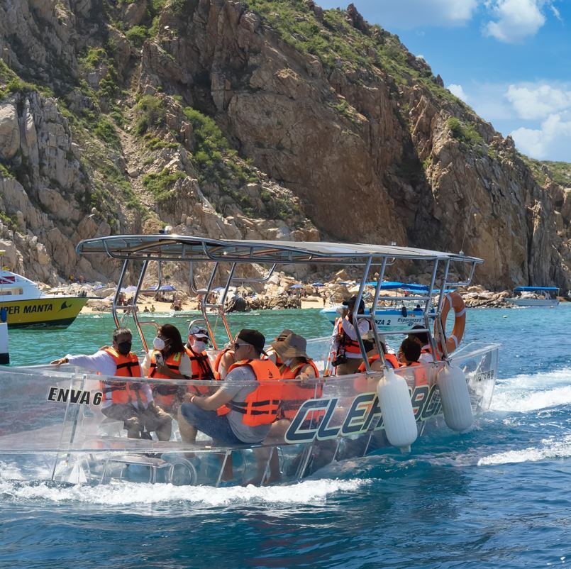 clear boat tour in los cabos